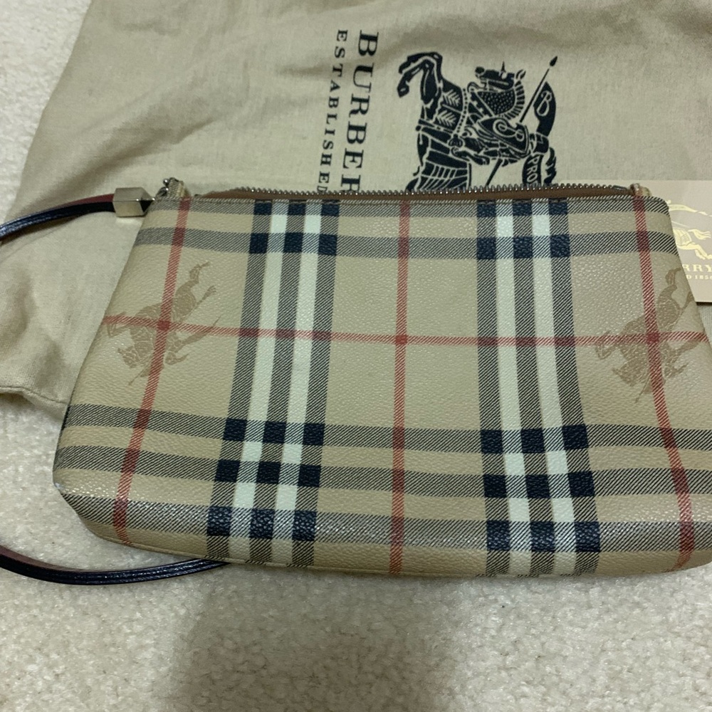 Burberry handbag vintage check/ red leather trim - Picture 1 of 9